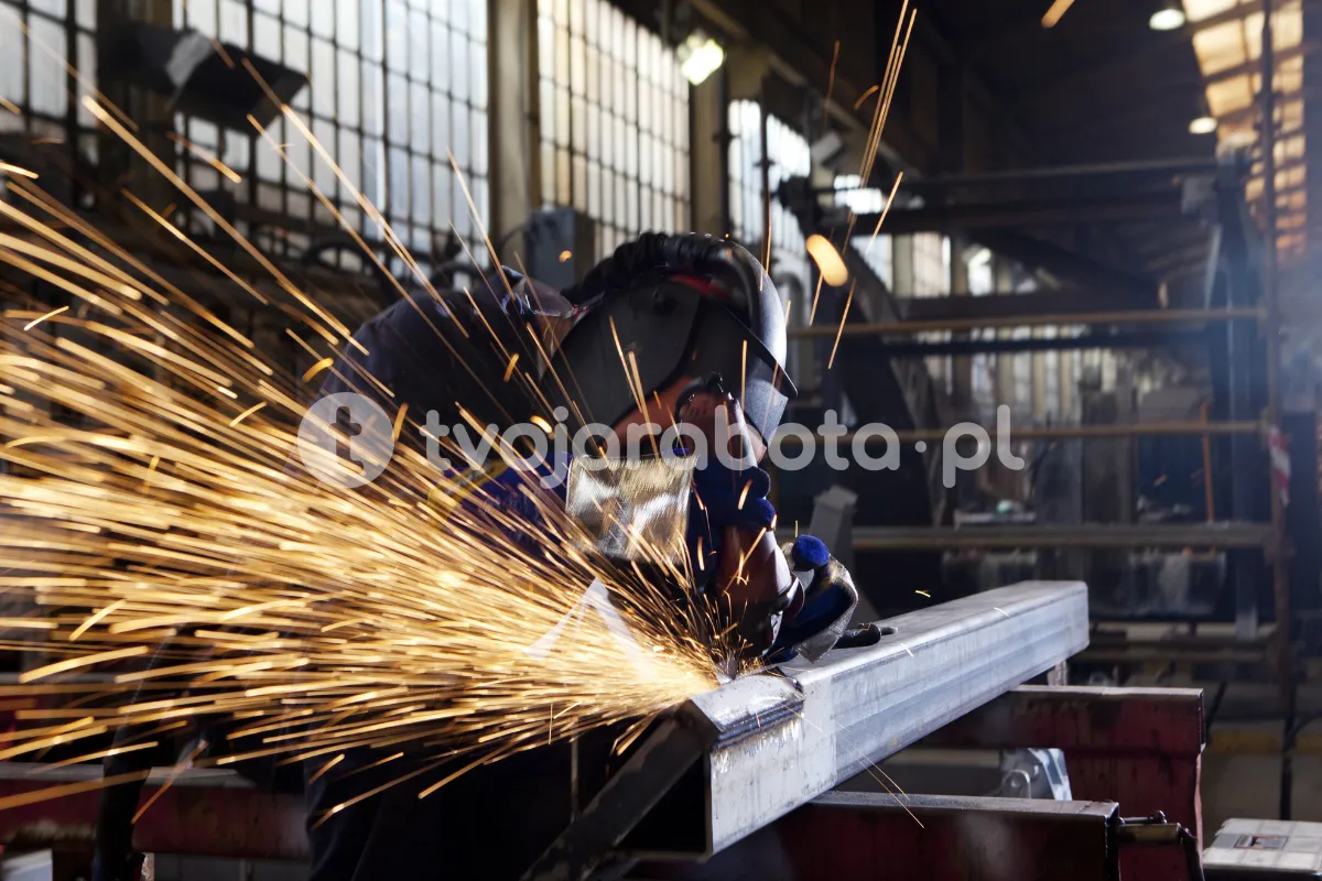 MIG 135 MIG 136 MIG 135 MIG 136