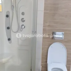 13764