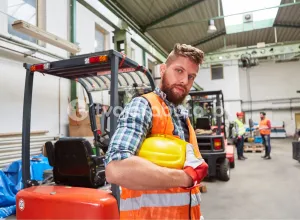 Оператор навантажувача UDT в розпліднику рослин