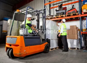 Оператор навантажувача на складі