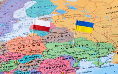 Польша может предложить новые условия украинским беженцам.