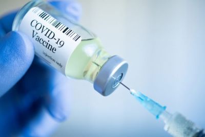 В Польше принят законопроект о создании фонда компенсаций для вакцинированных