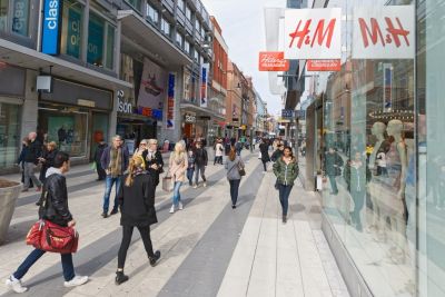 Известные сети магазинов снова открывают свои магазины: CCC, H&M, IKEA