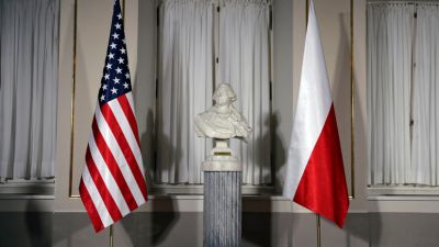 Польща наблизилася до скасування віз в США