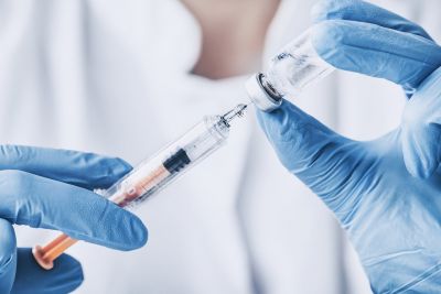 Вторую дозу вакцины COVID-19 с 1 июля 2021 года можно принять в любом месте вакцинации