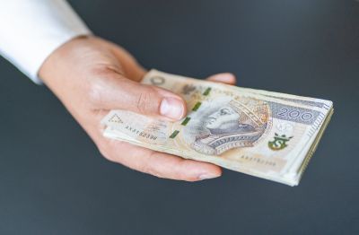 Фінансова допомога для українців в Польщі