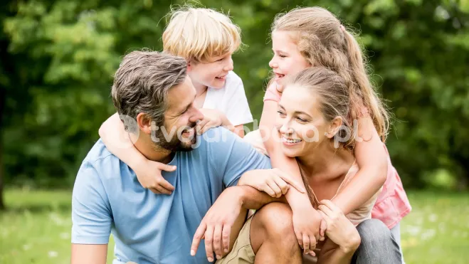 Больше прав работающим родителям