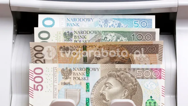 Рост зарплат в Польше превысил уровень инфляции